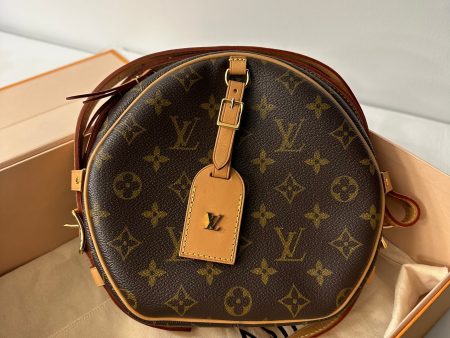 Louis Vuitton - Sac Boîte à Chapeau souple MM on Sale