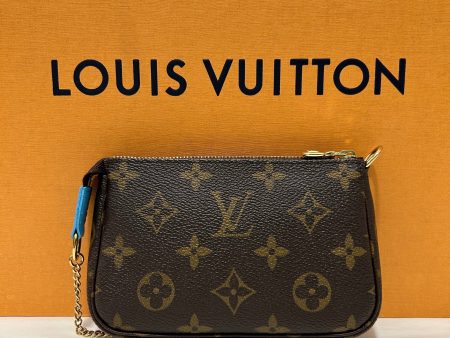 Louis Vuitton - Mini pochette For Sale