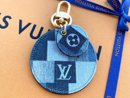 [SOLD]Louis Vuitton Denim Monogram Patchwork Bag Charm Key Holder Online Sale